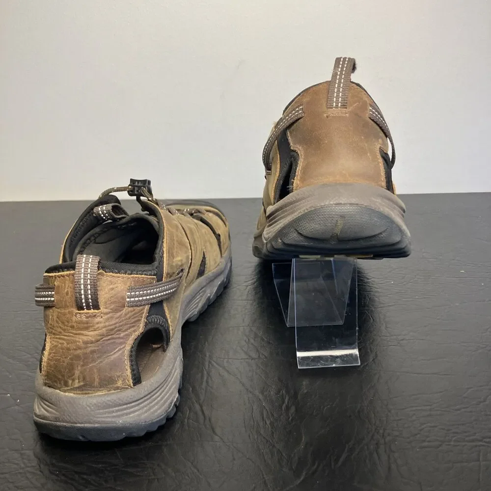 KEEN Men's 11 M Targhee III Closed-Toe Hiking Sandal in Bison/Mulch Good Shape